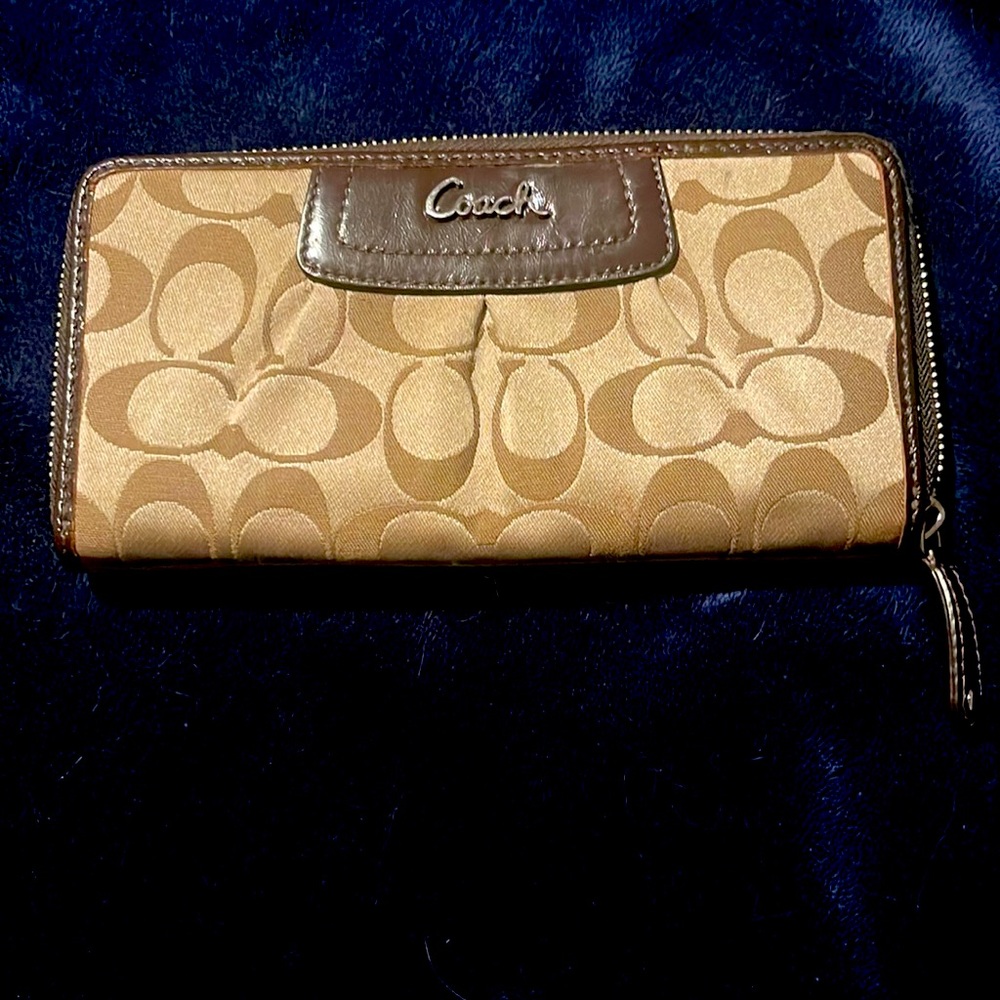 Coach wallet